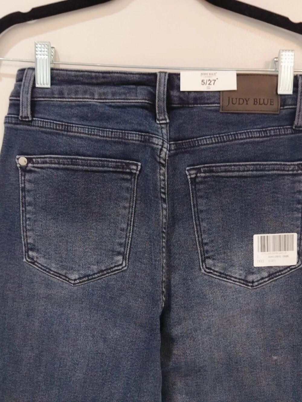 Judy Blue NWT High Rise Straight Button Fly Raw Hem Jeans Size 5/27 - Picture 4 of 12